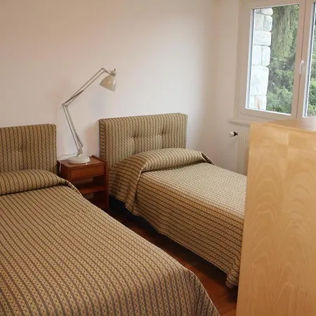 Le Bosquet 9 *